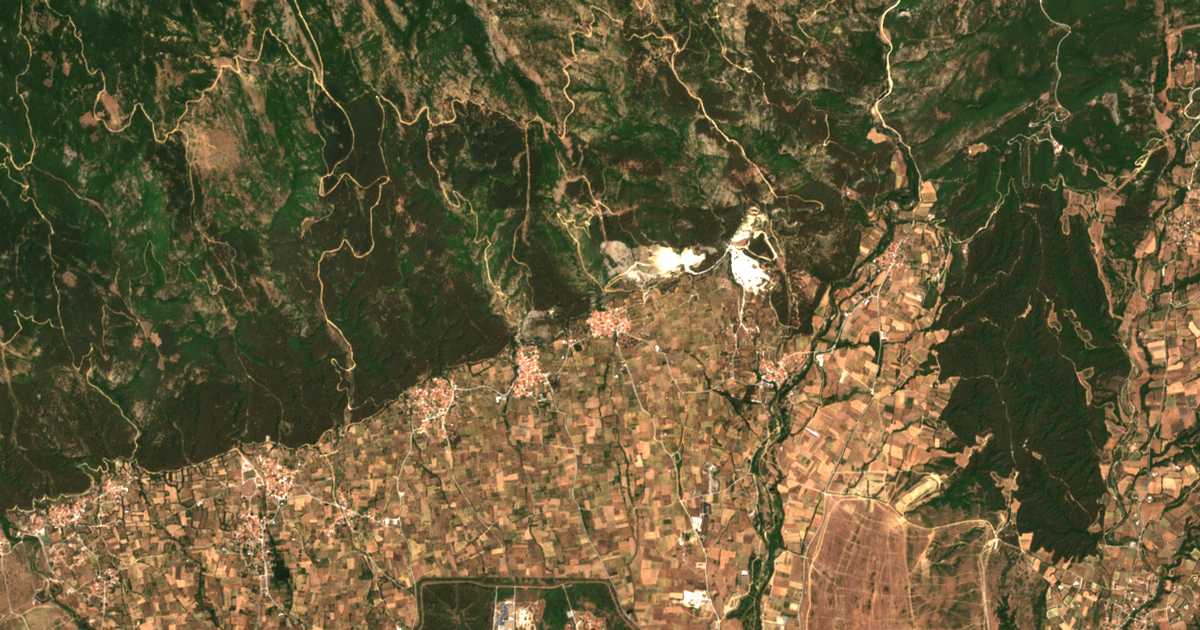 Satellitenkarte von Dými