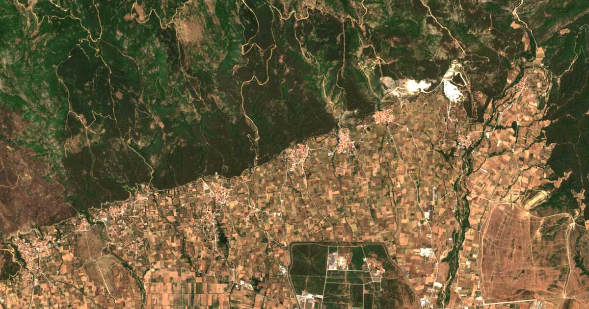 Satellitenkarte von Thámna