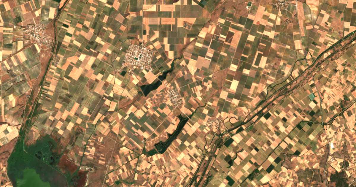 Satellitenkarte von Adrianí