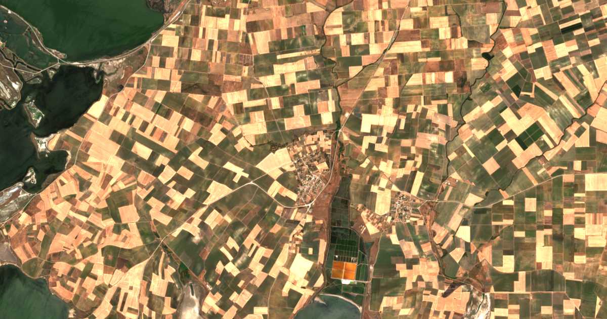 Satellitenkarte von Mési
