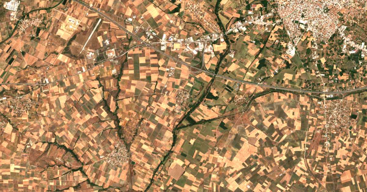 Satellitenkarte von Mesochórion