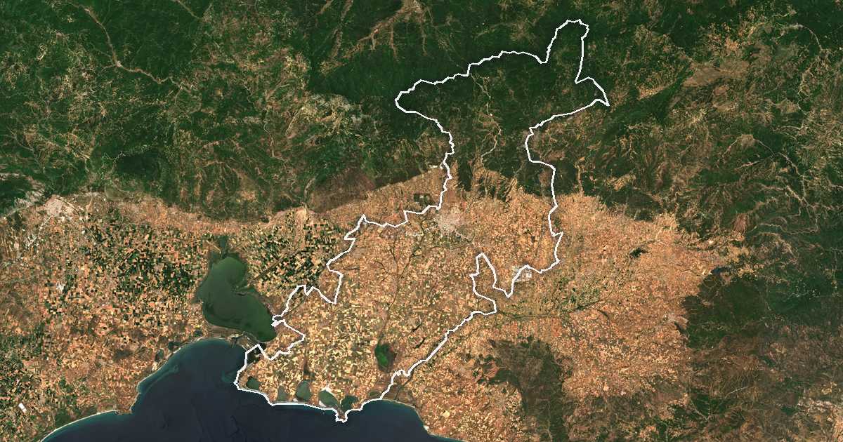 Satellitenbild mit eingezeichneter Grenze: Dímos Komotinís