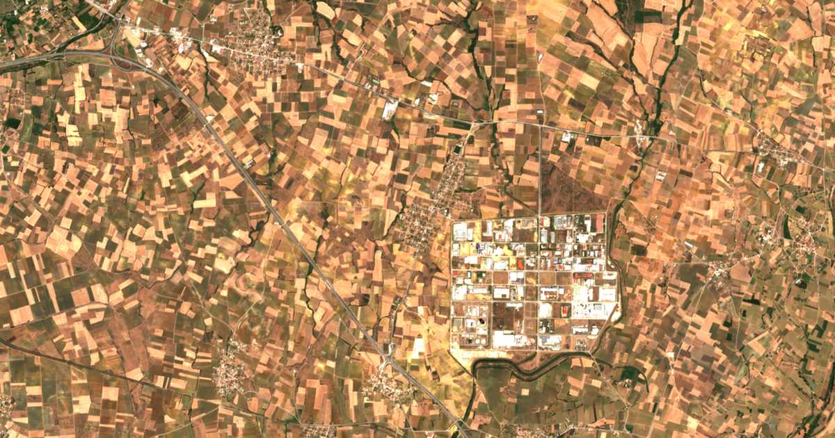 Satellitenkarte von Thrylórion