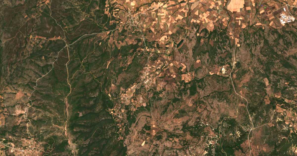Satellitenkarte von Askitaí