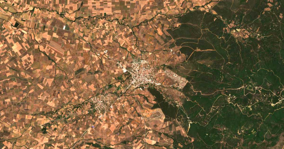 Satellitenkarte von Sápai