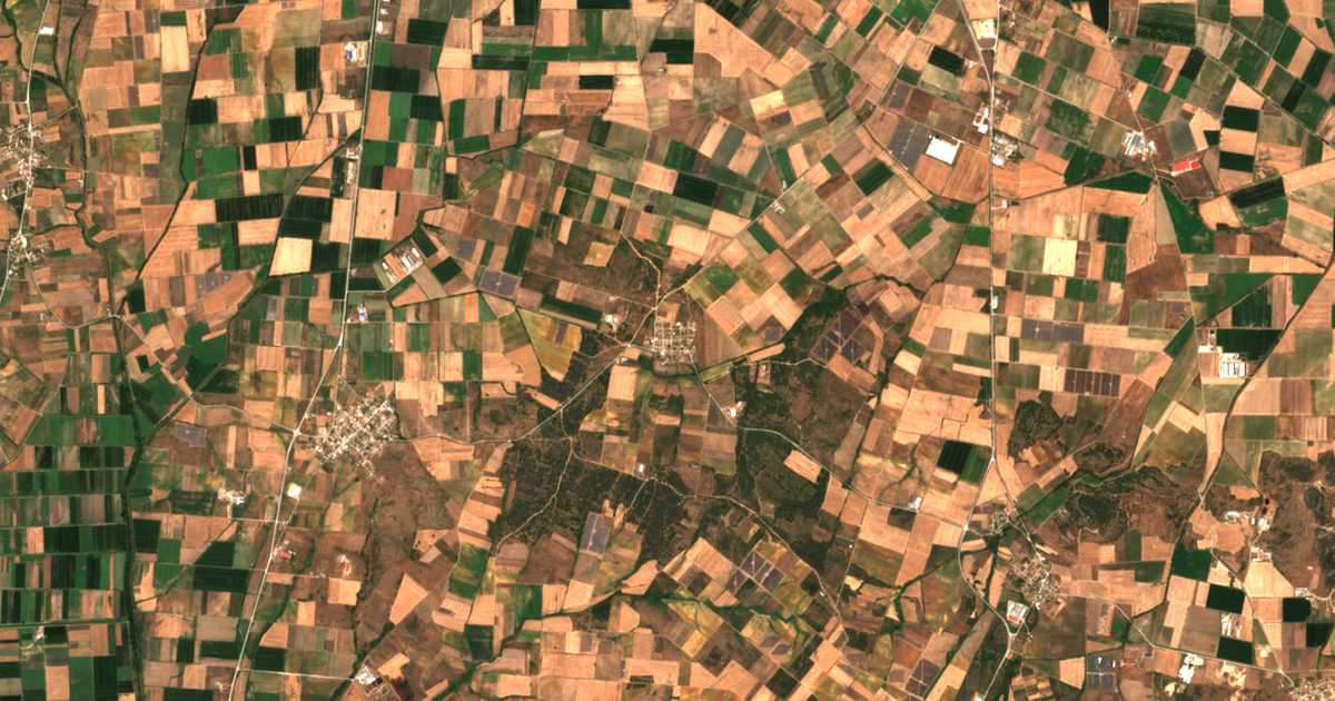 Satellitenkarte von Gkióna