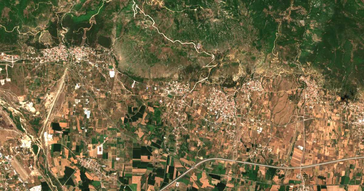 Satellitenkarte von Lefkópetra