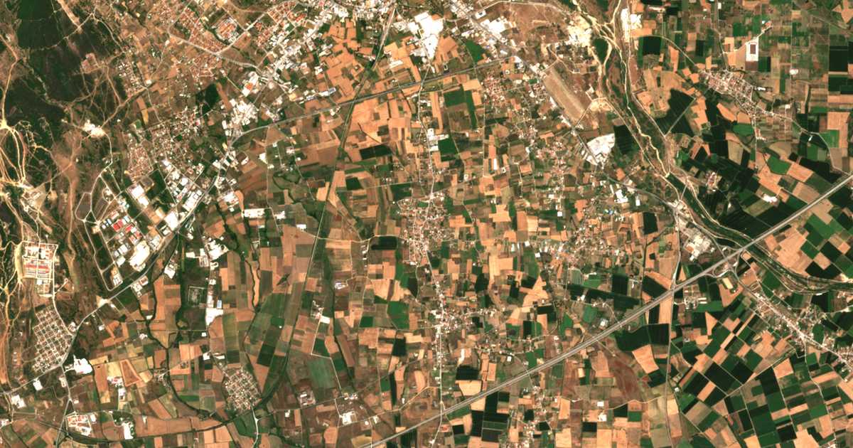 Satellitenkarte von Peteinós