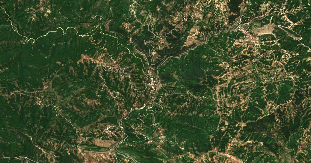 Satellitenkarte von Smínthi