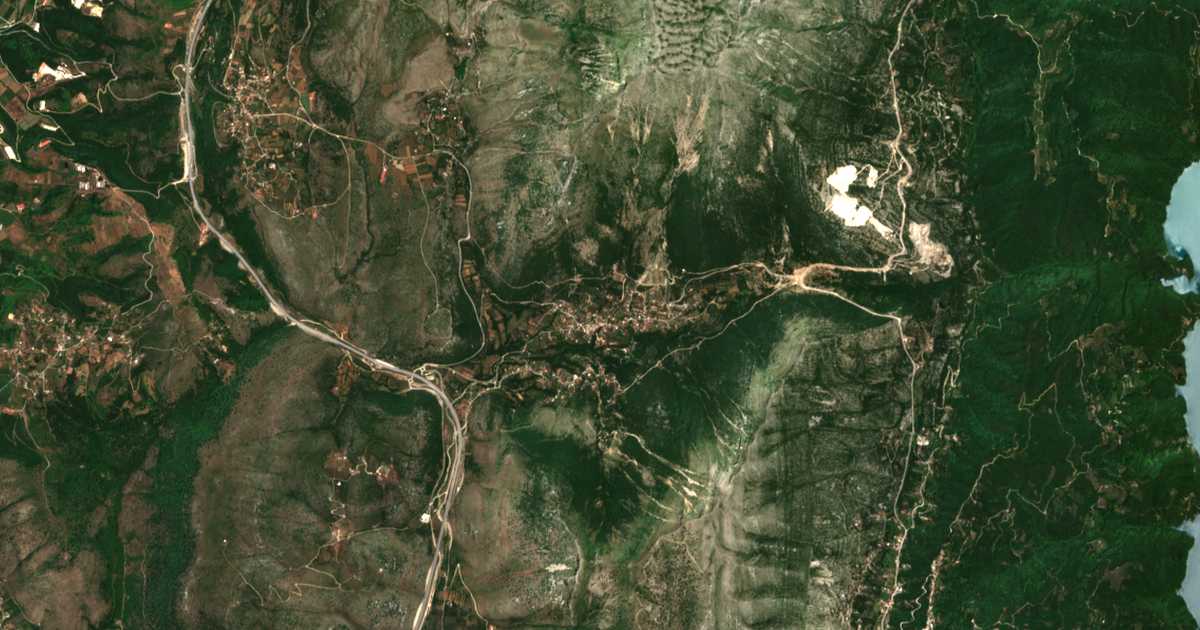 Satellitenkarte von Ammótopos