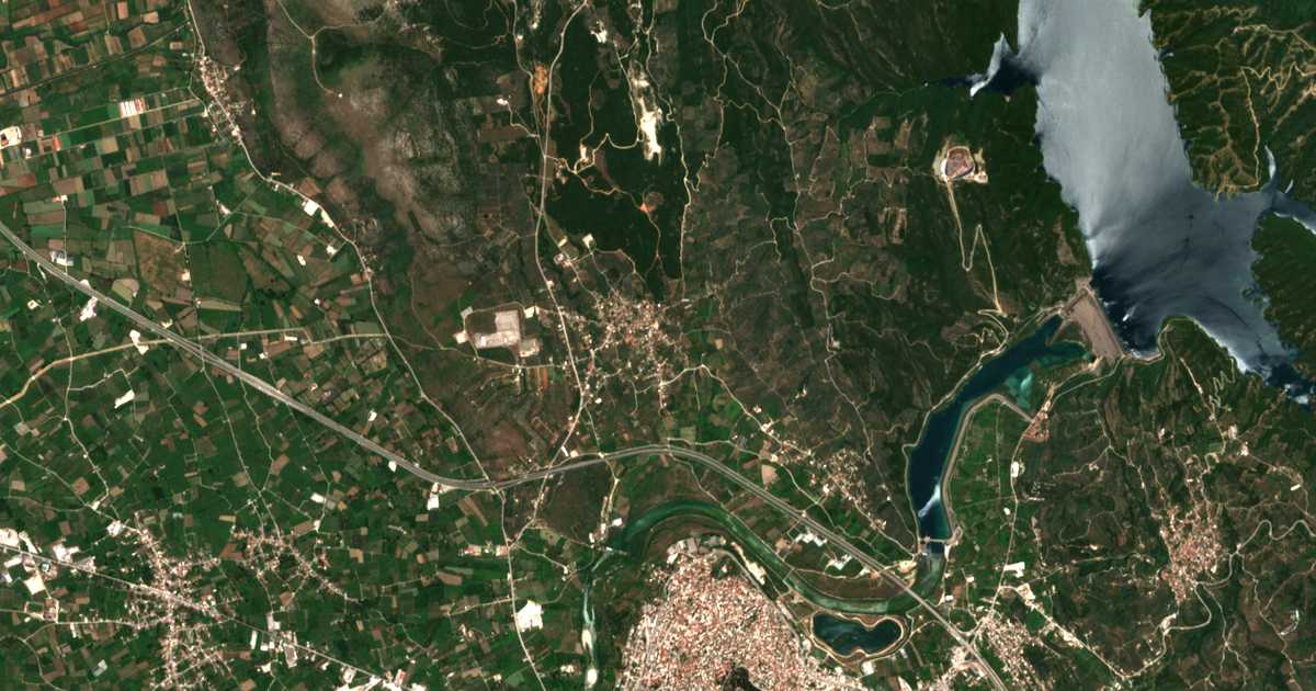 Satellitenkarte von Grammenítsa