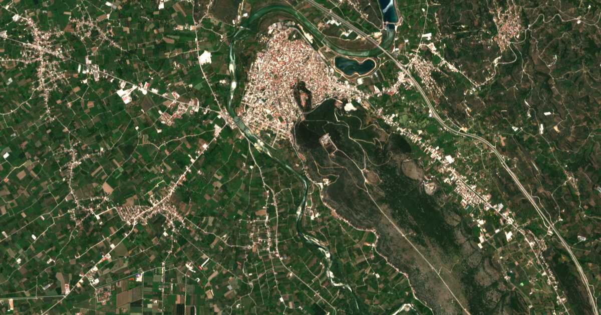 Satellitenkarte von Moní Genníseos Theotókou Í Káto Panagías