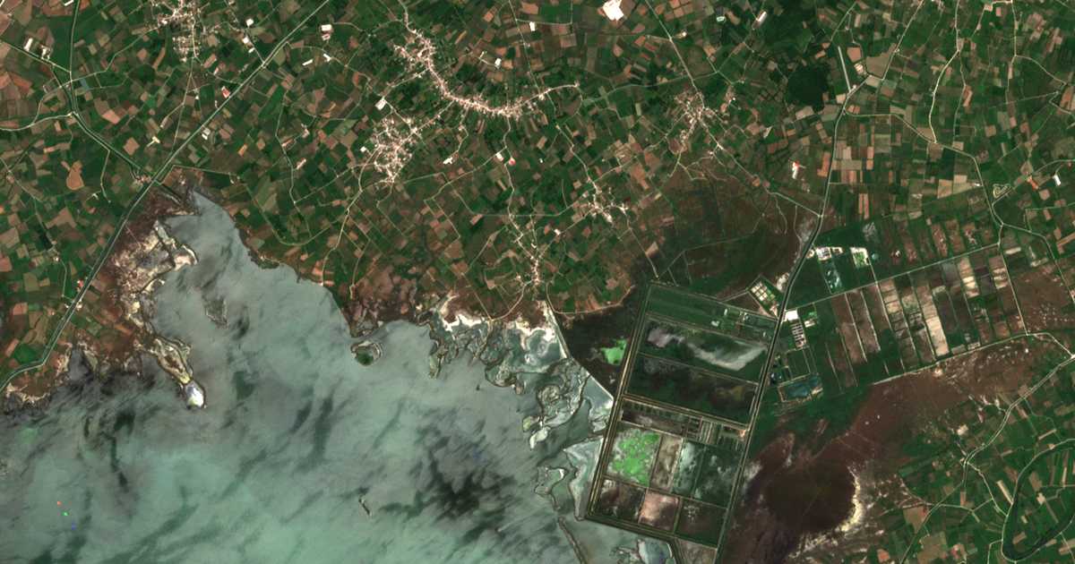 Satellitenkarte von Mýtikas