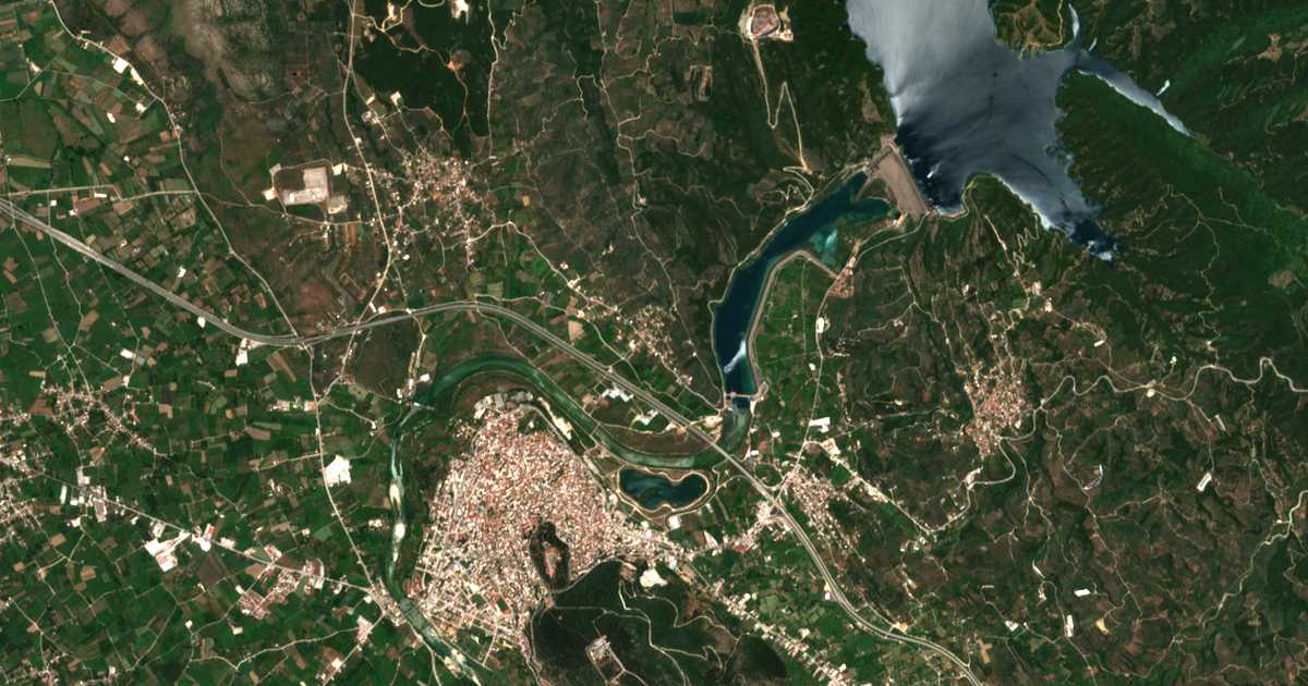 Satellitenkarte von Vlachérna