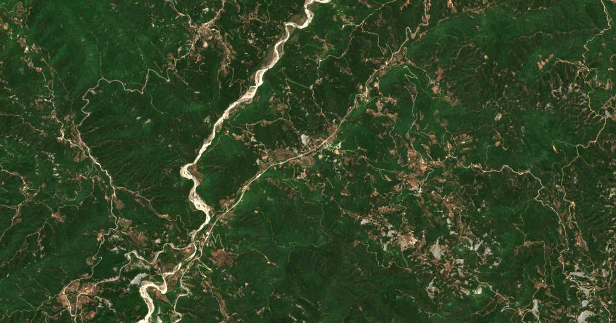 Satellitenkarte von Ágios Geórgios