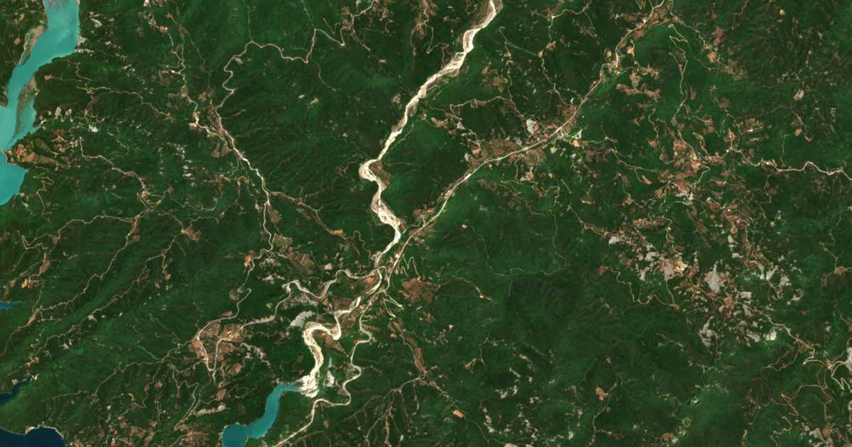 Satellitenkarte von Goniá