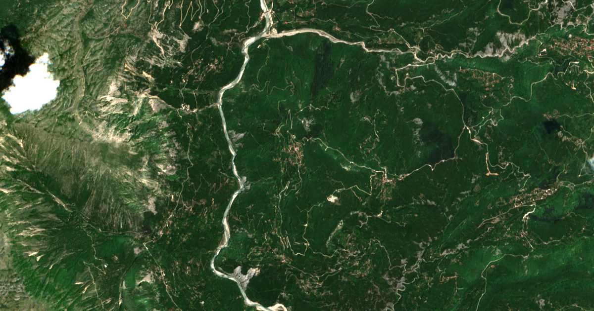 Satellitenkarte von Koukkoúlia