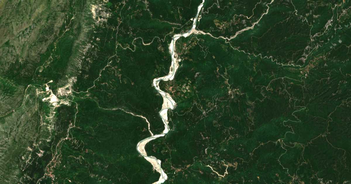 Satellitenkarte von Vathýkampos
