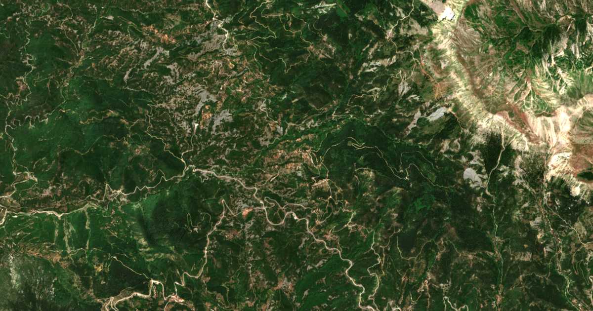 Satellitenkarte von Eláti