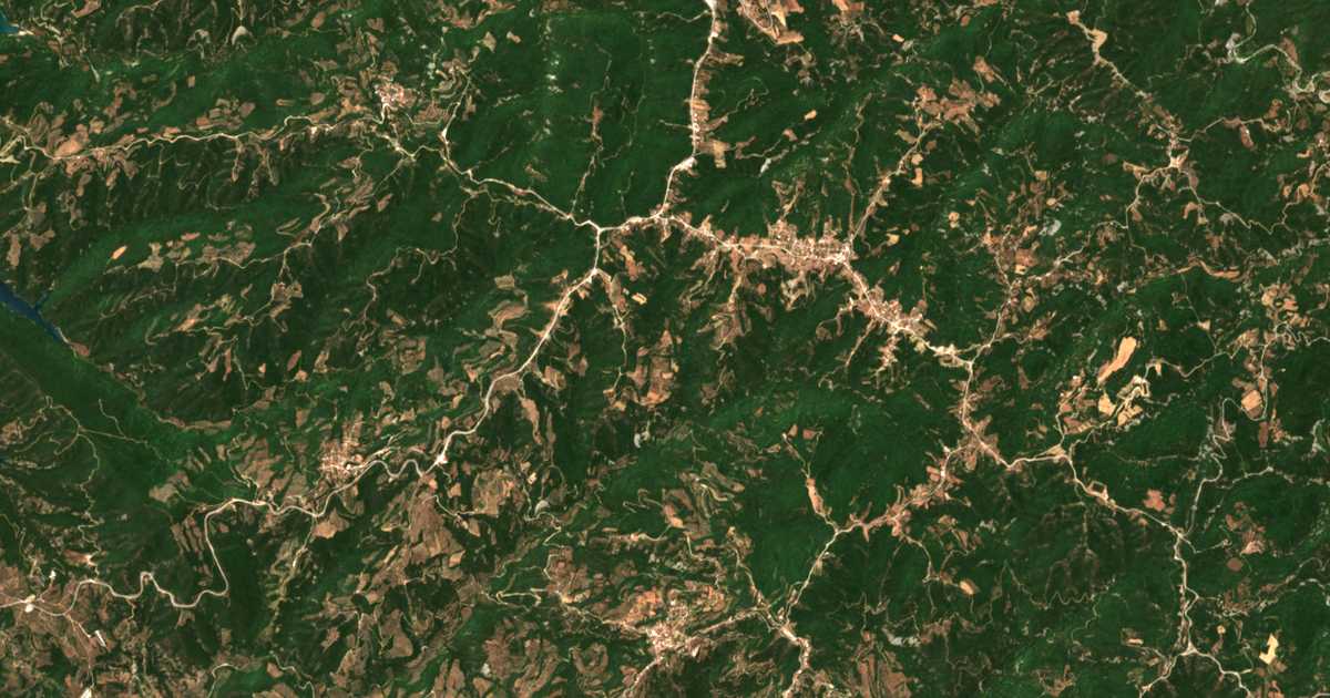 Satellitenkarte von Sélina