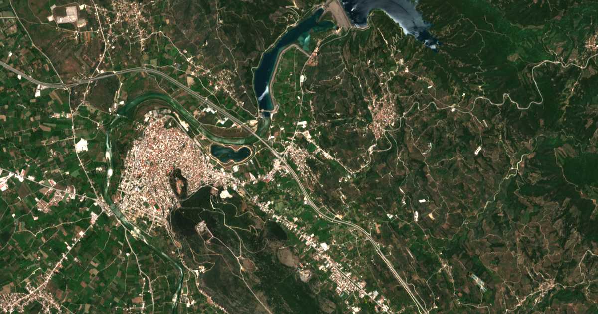 Satellitenkarte von Ágios Dimítrios