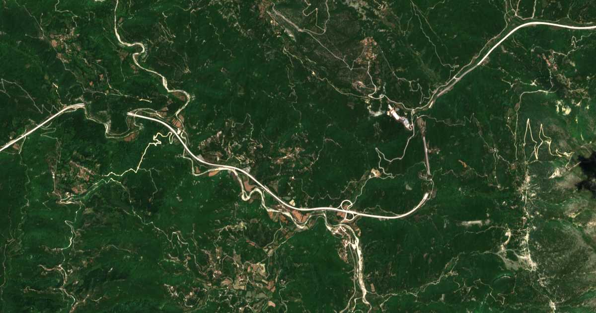 Satellitenkarte von Koumariá
