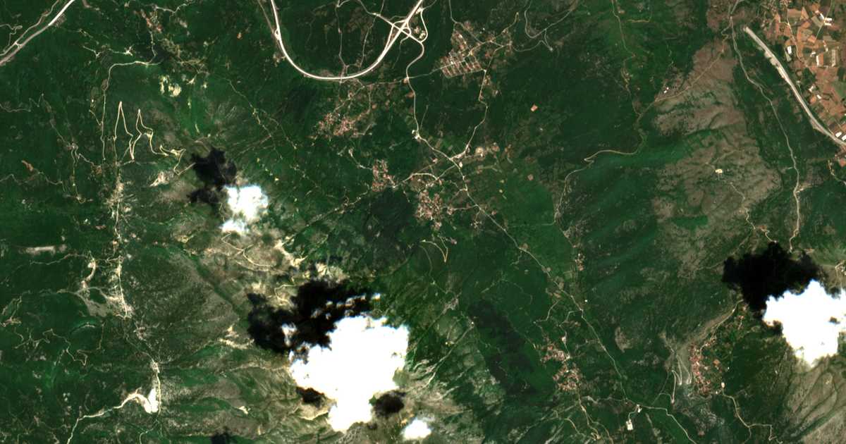 Satellitenkarte von Manteíon