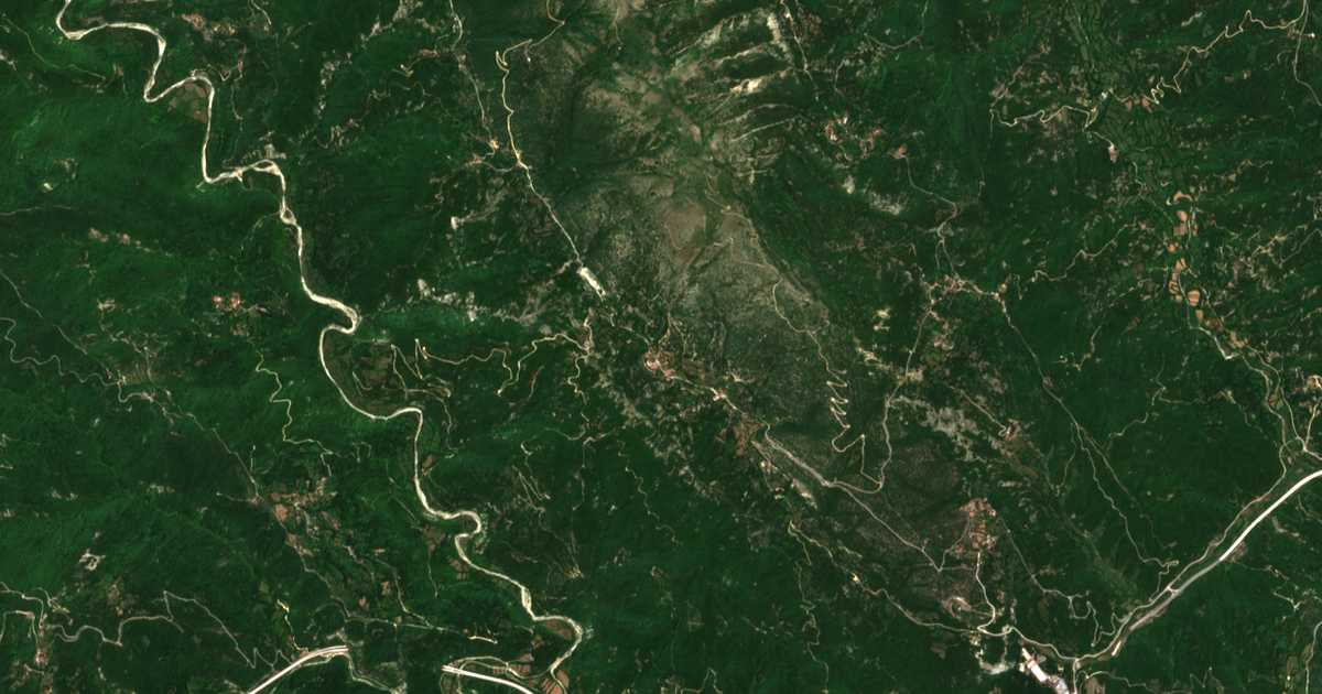 Satellitenkarte von Polýgyros