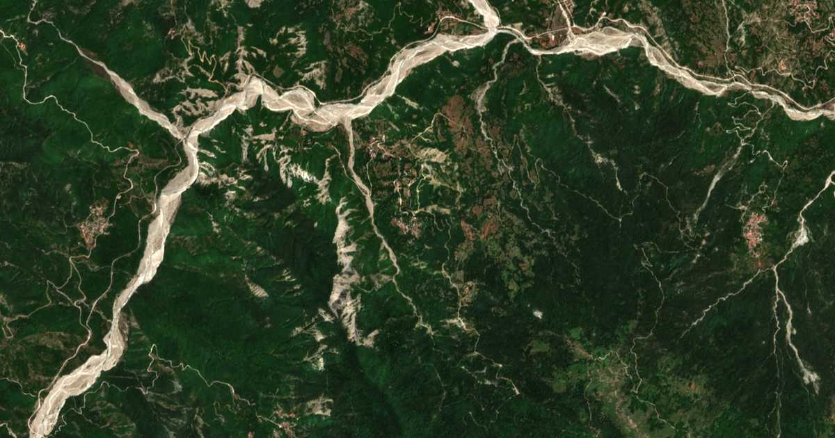 Satellitenkarte von Lagkáda