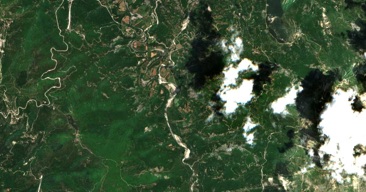 Satellitenkarte von Baltoúma