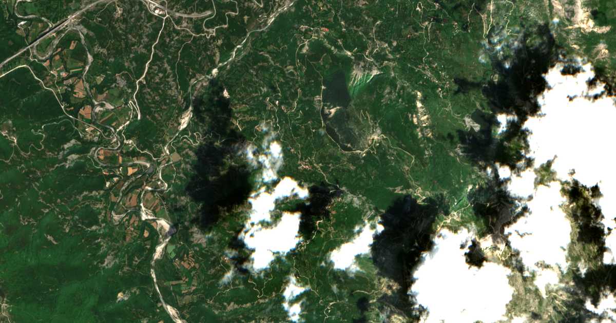 Satellitenkarte von Mikrá Gótista