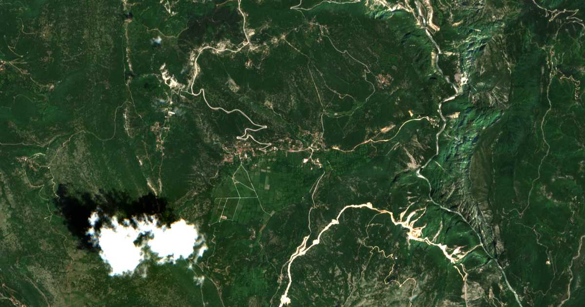 Satellitenkarte von Kalentzi, Ioannina