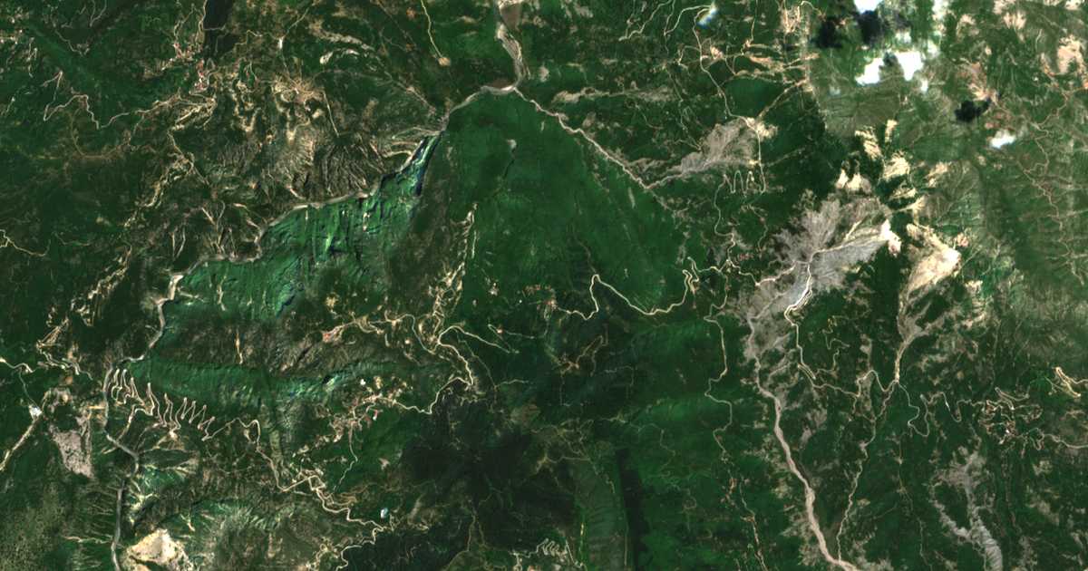 Satellitenkarte von Potistiká