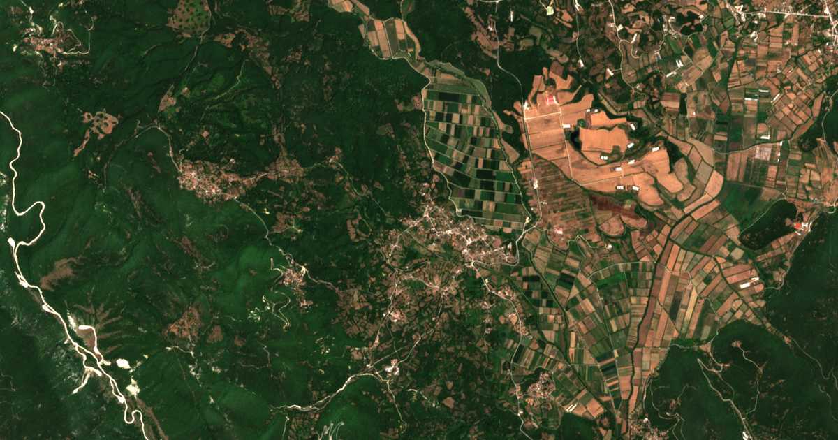 Satellitenkarte von Bolaíika