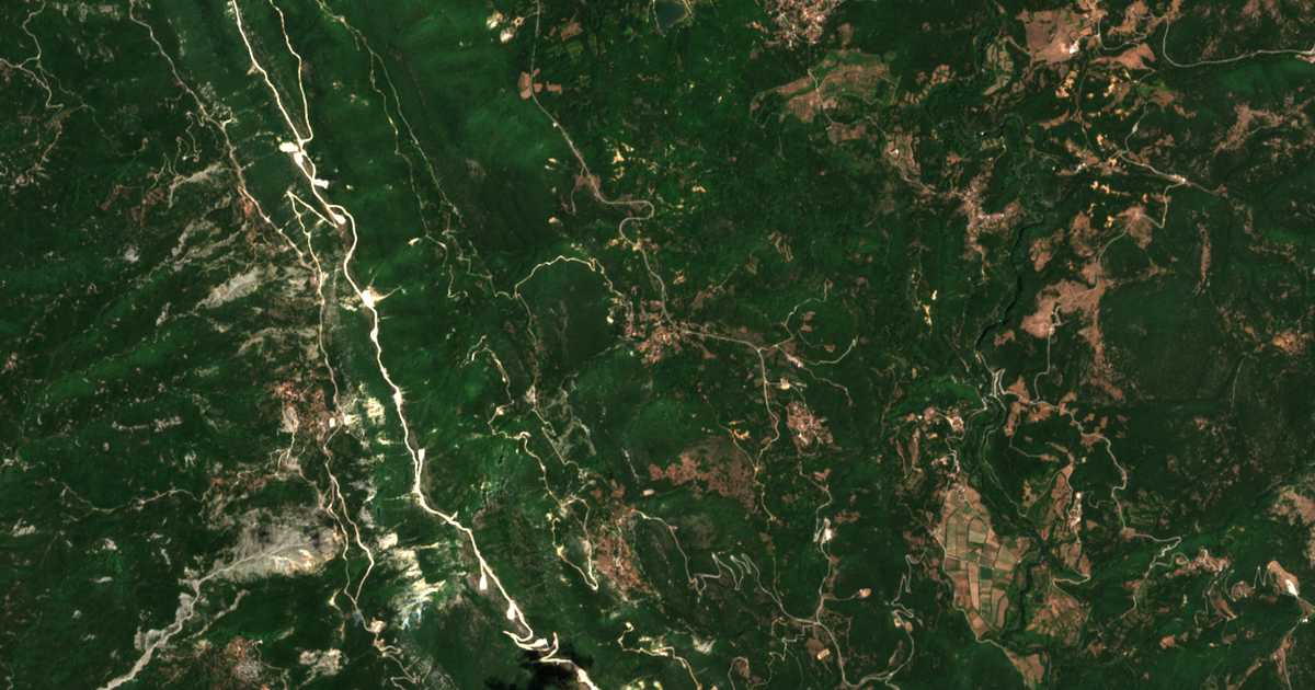 Satellitenkarte von Ieromními