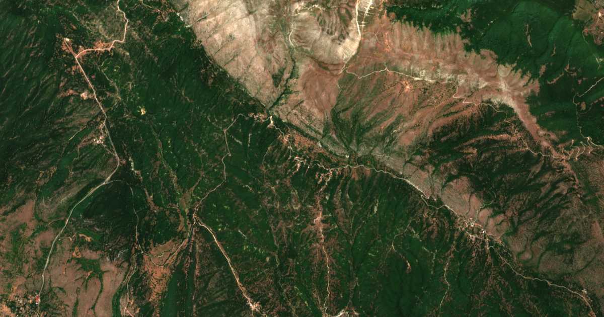 Satellitenkarte von Merópi