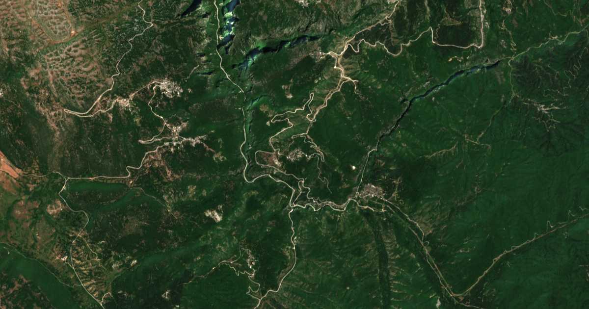 Satellitenkarte von Koukkoúlion