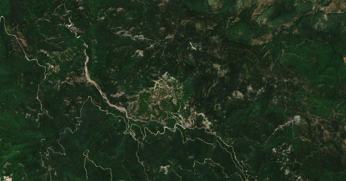 Satellitenkarte von Laḯsta