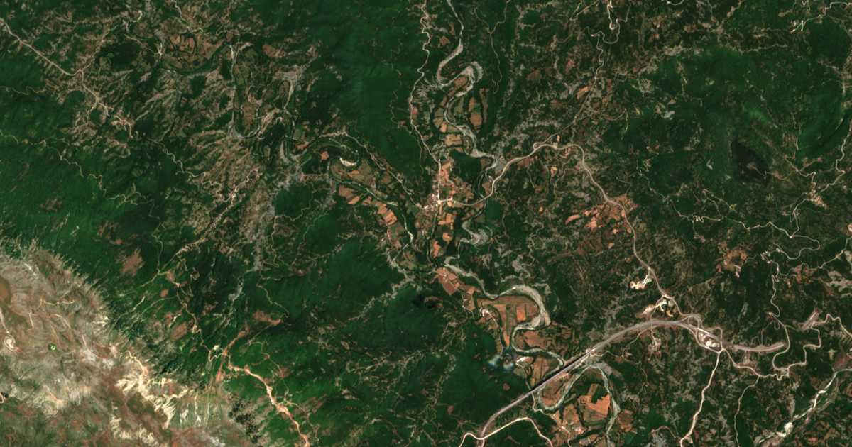 Satellitenkarte von Miliotádes
