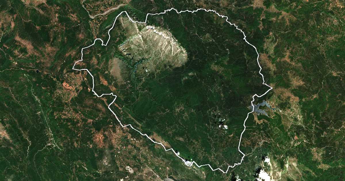 Satellitenbild mit eingezeichneter Grenze: Dímos Zagoríou