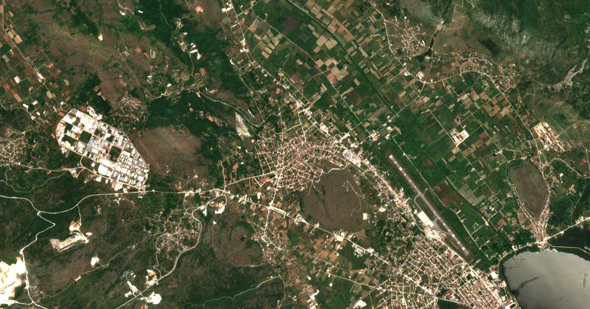 Satellitenkarte von Eleoúsa