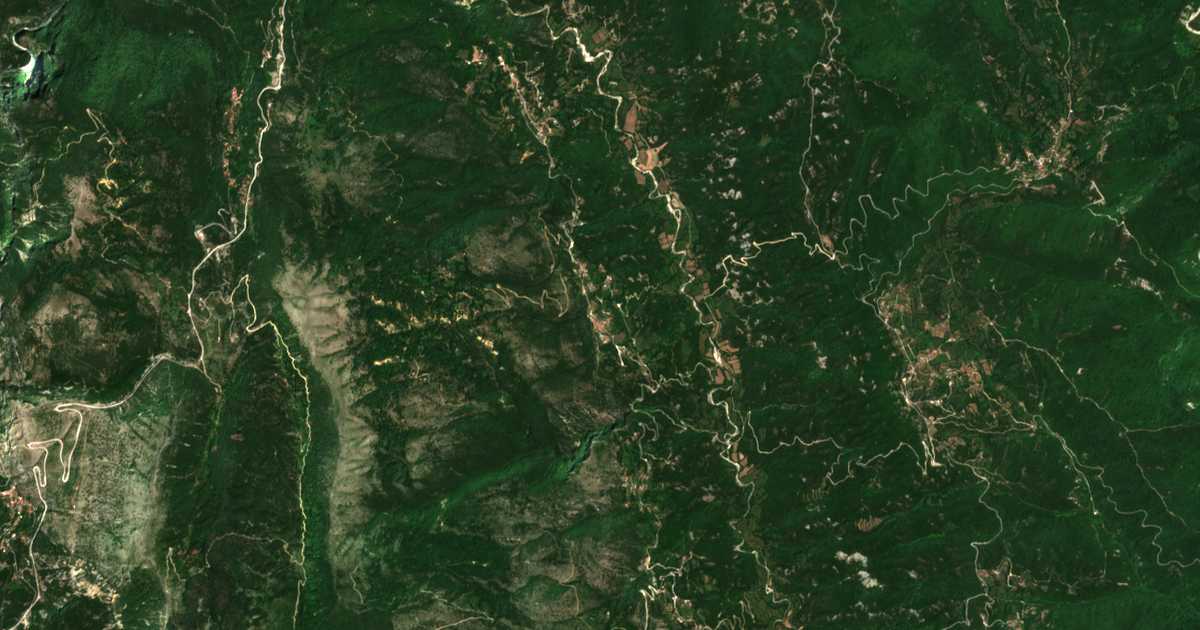 Satellitenkarte von Zálongon