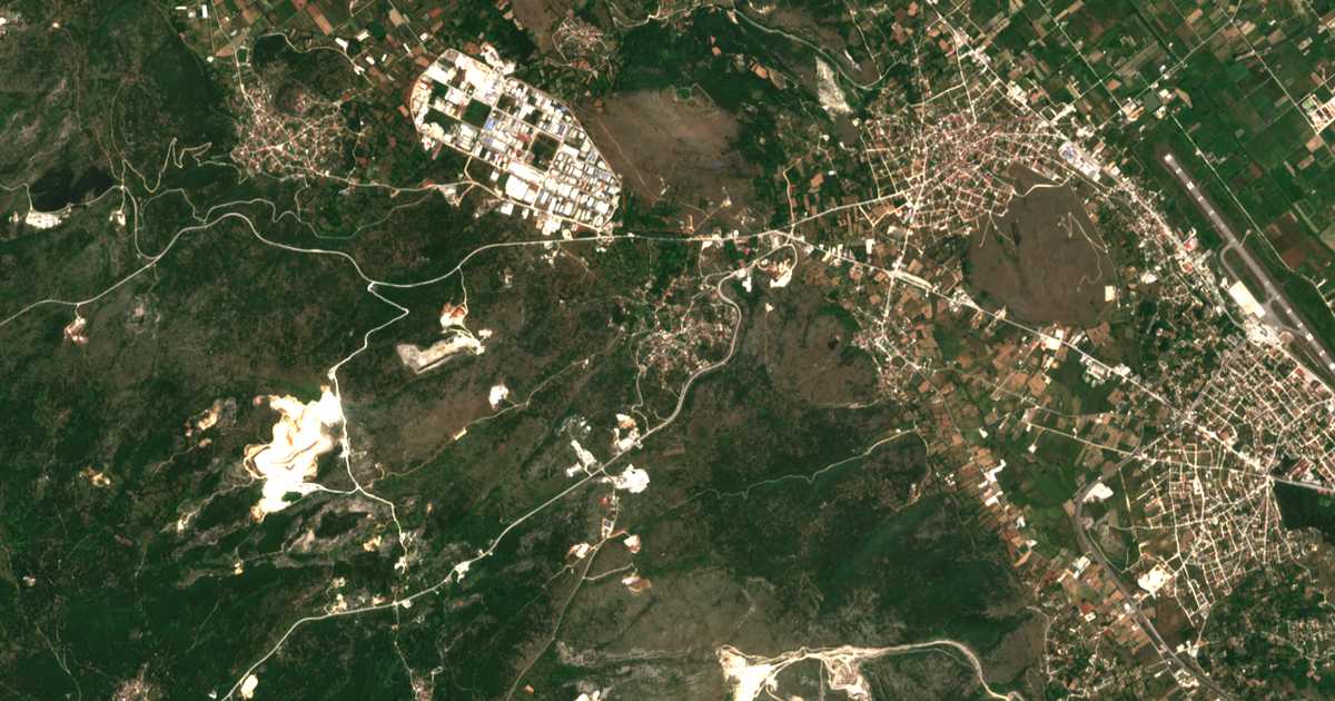 Satellitenkarte von Zoodóchos
