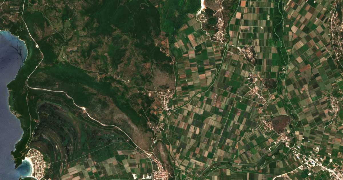 Satellitenkarte von Thémelon