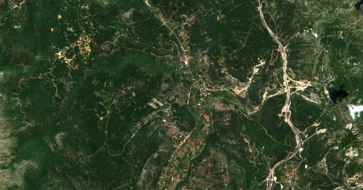 Satellitenkarte von Gonía