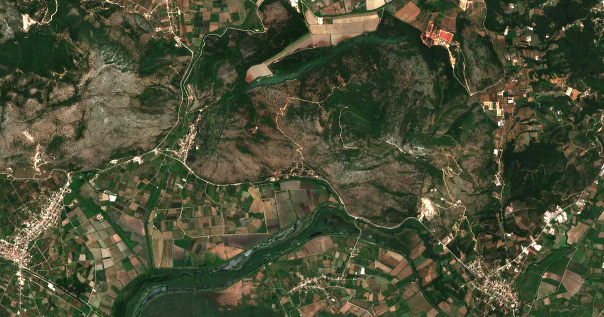 Satellitenkarte von Iliovoúnion