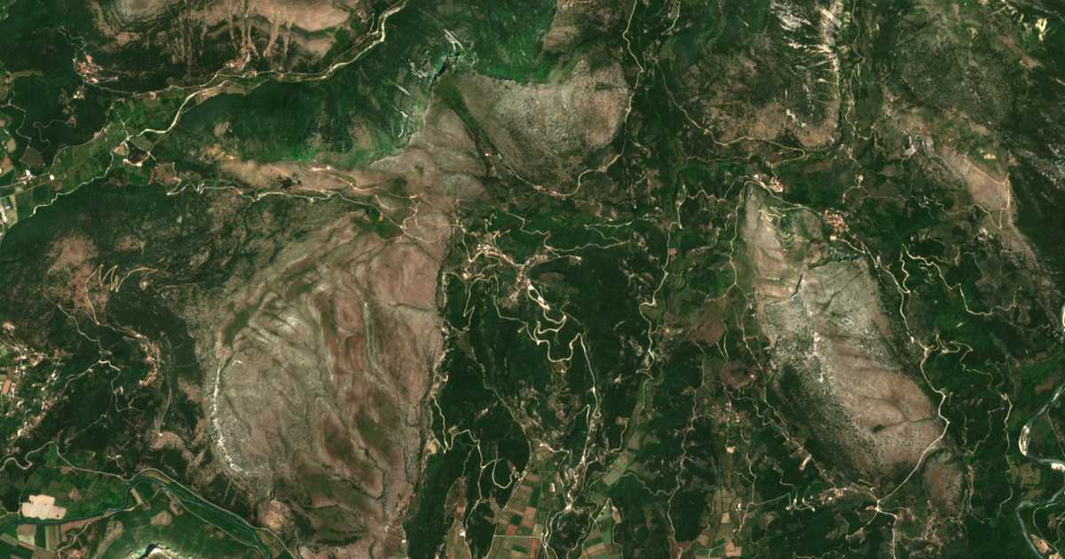 Satellitenkarte von Achladéa