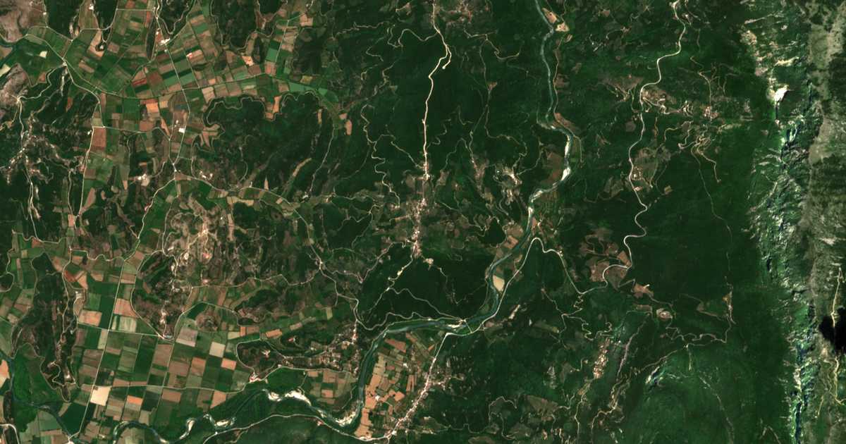 Satellitenkarte von Palaiochórion