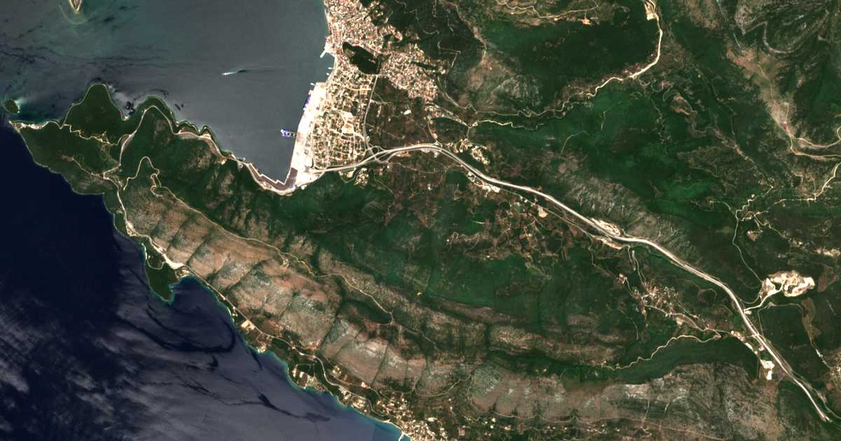 Satellitenkarte von Drosiá