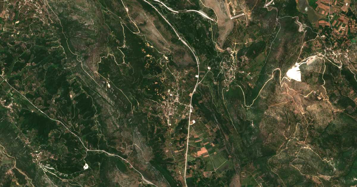 Satellitenkarte von Mazarakiá